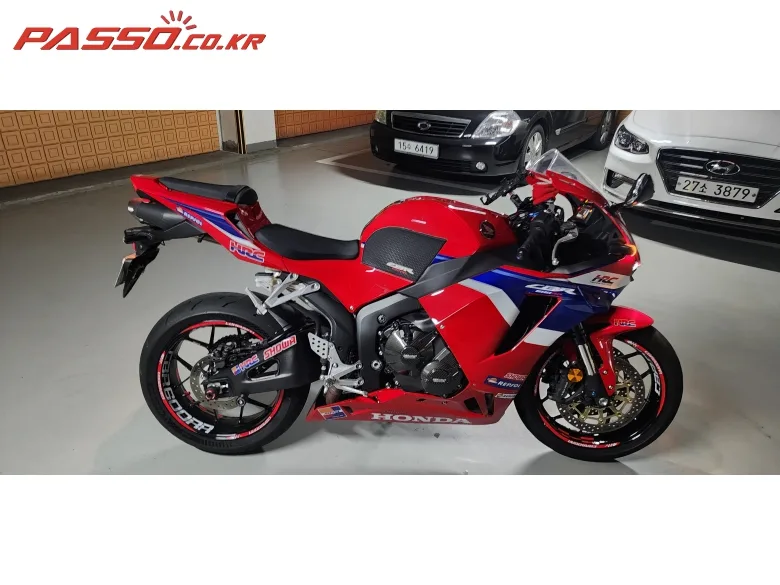 혼다 CBR 600 RR 2025 레드 사진 1