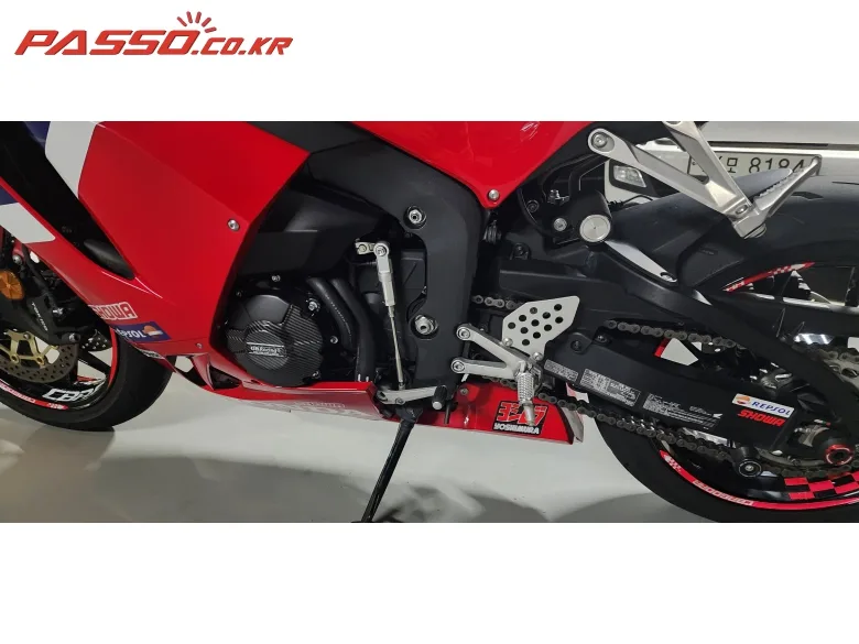 혼다 CBR 600 RR 2025 레드 사진 5