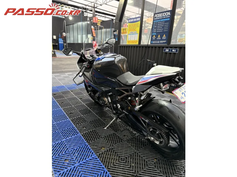 BMW S 1000 RR 2020 블랙 사진 6