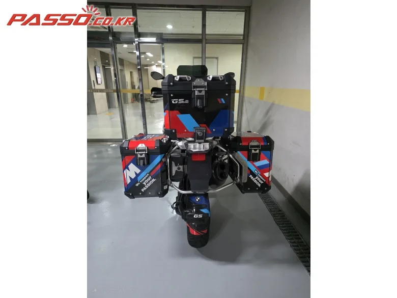BMW R 1250 GS 어드벤처 2023 블랙 사진 3