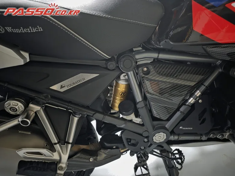 BMW R 1250 GS 어드벤처 2023 블랙 사진 5