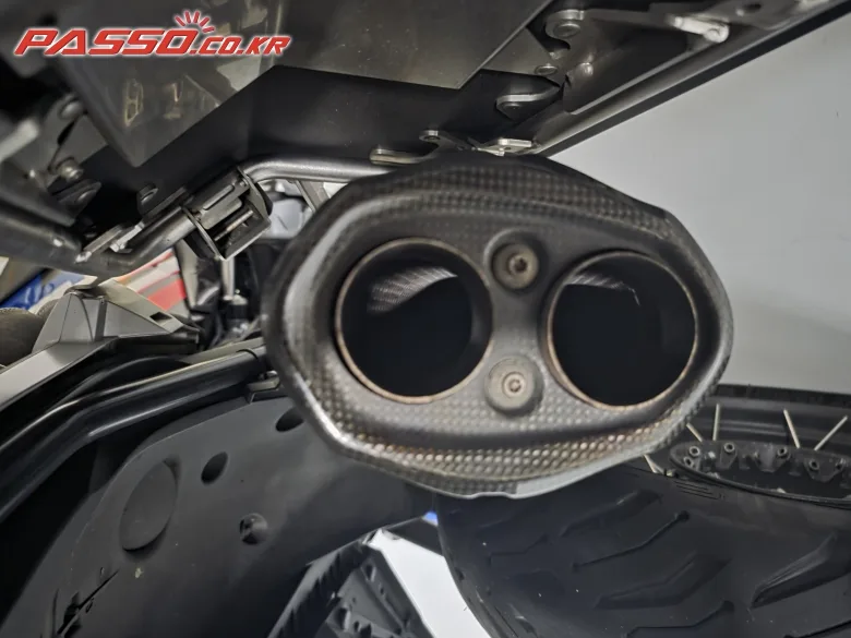 BMW R 1250 GS 어드벤처 2023 블랙 사진 7