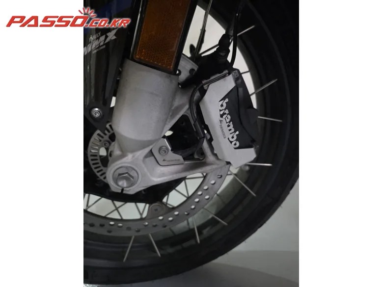 BMW R 1250 GS 어드벤처 2023 블랙 사진 8