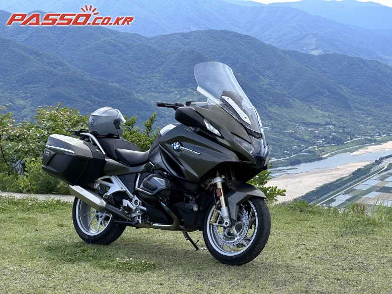 BMW R 1250 RT 2021 블랙 사진 1