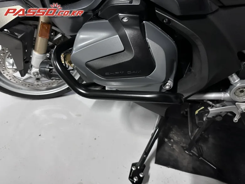BMW R 1250 RT 2021 블랙 사진 5