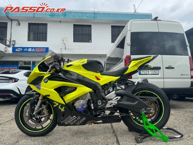 BMW S 1000 RR 2015 옐로 사진 2