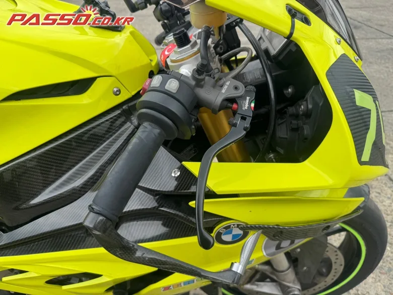 BMW S 1000 RR 2015 옐로 사진 8
