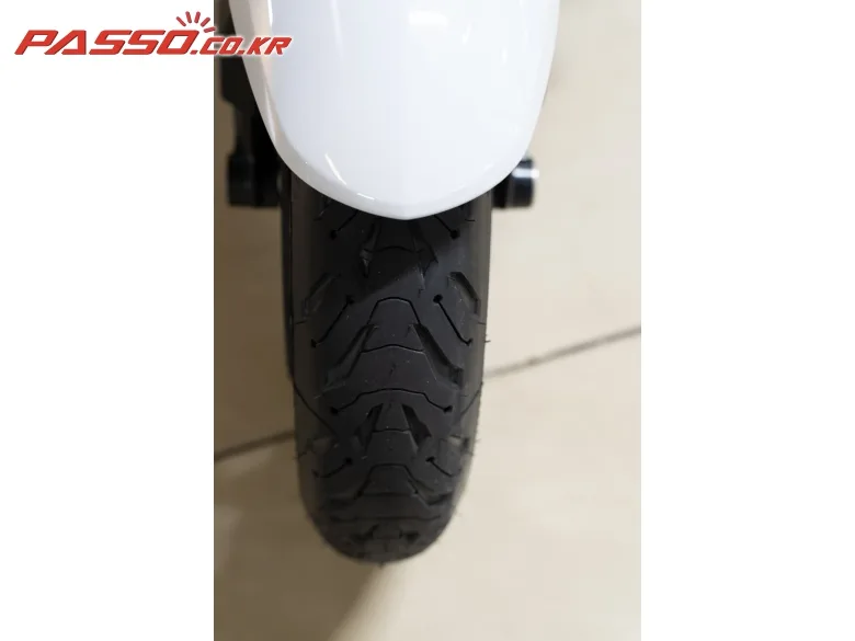 BMW K 1600 GT 2024 블루 사진 6
