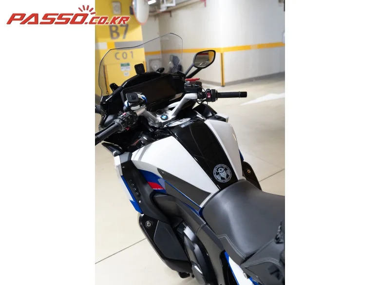 BMW K 1600 GT 2024 블루 사진 8