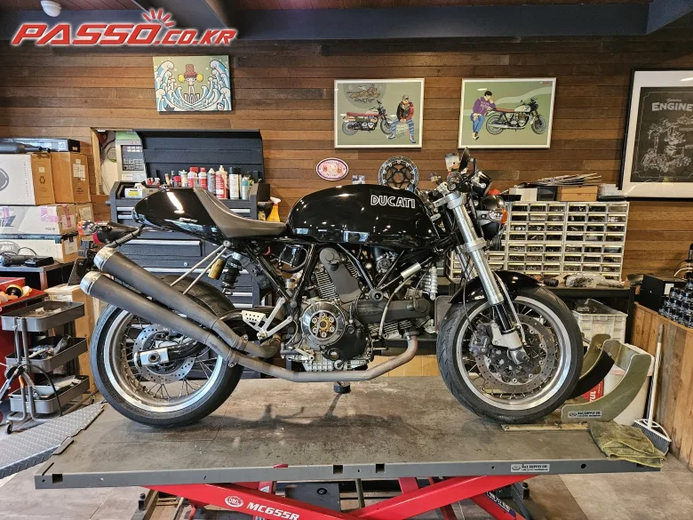 두카티 GT 1000 2006 블랙 사진 1