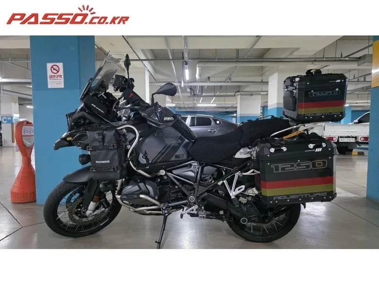 BMW R 1250 GS 어드벤처 2023 블랙 사진 2