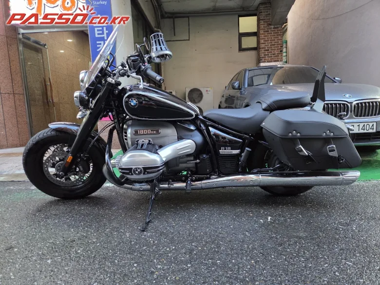 BMW R 18 클래식 2023 블랙 사진 2