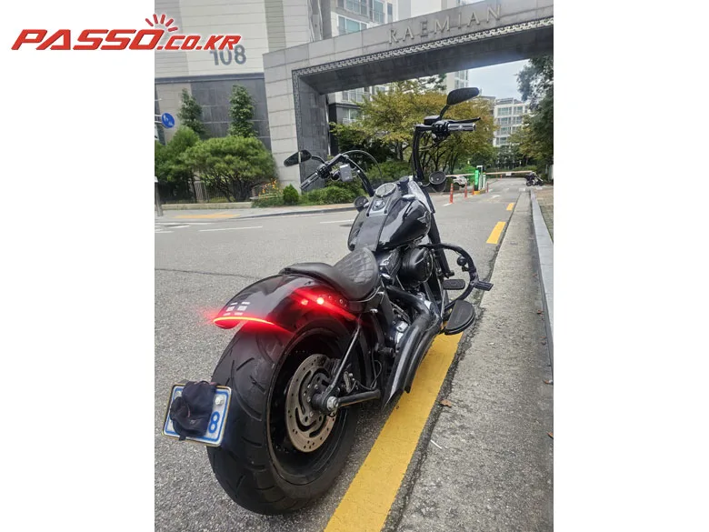 할리데이비슨 팻보이 스페셜 2015 블랙 사진 6