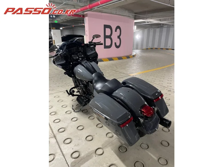할리데이비슨 로드 글라이드 ST 2022 사진 3