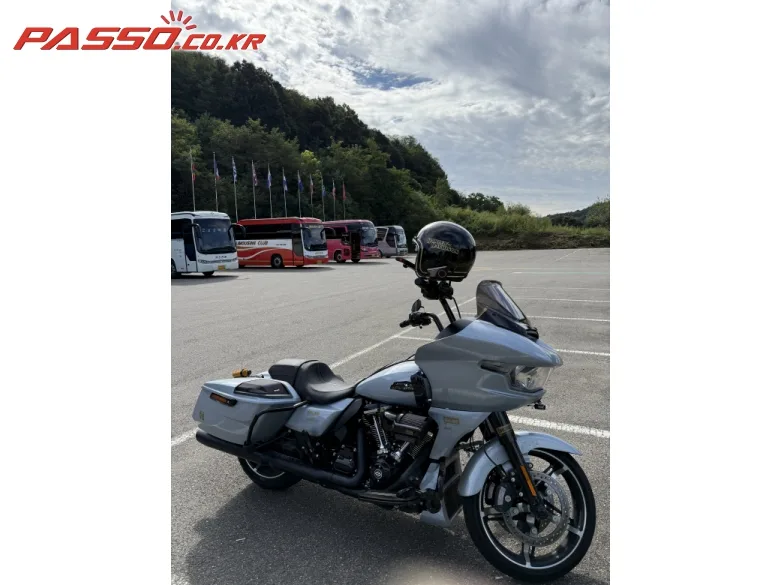 할리데이비슨 로드 글라이드 2024 사진 4