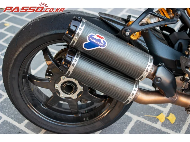 두카티 몬스터 1200 R 2017 사진 7