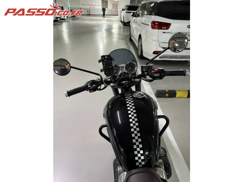 트라이엄프 본네빌 T120 블랙 2018 블랙 사진 4