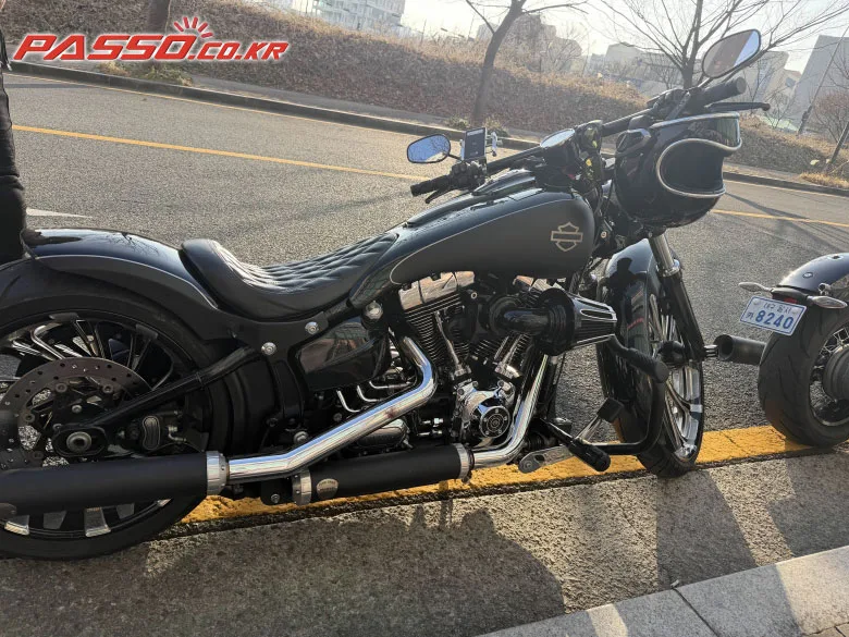 할리데이비슨 브래이크아웃 2017 사진 1