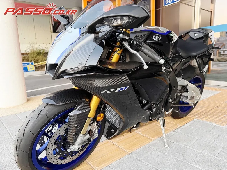 야마하 YZF R1 M 2022 사진 2