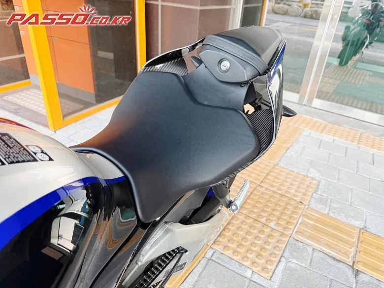야마하 YZF R1 M 2022 사진 8