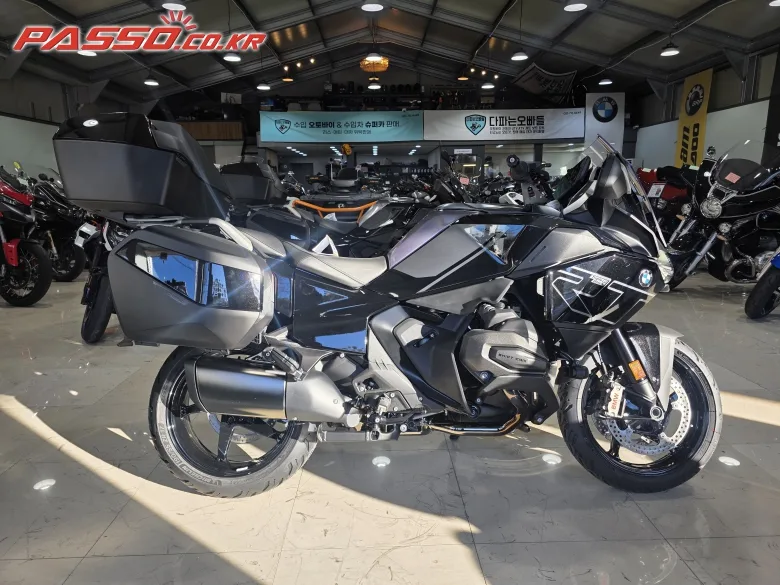 BMW R 1300 RT 2026 사진 1