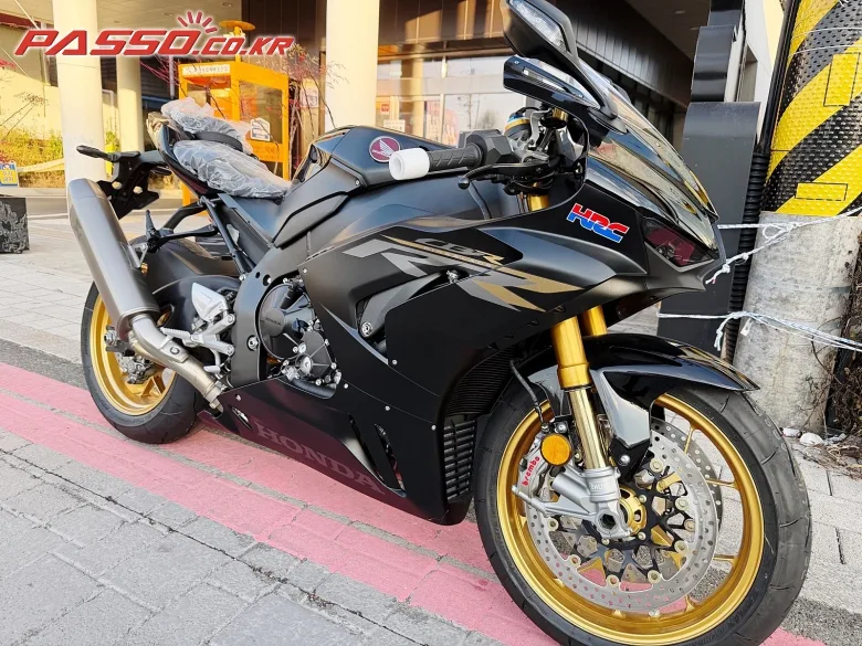 혼다 CBR 1000 RR SP 2023 사진 1