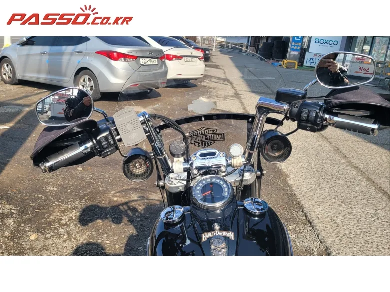 할리데이비슨 소프테일 슬림 2019 사진 4