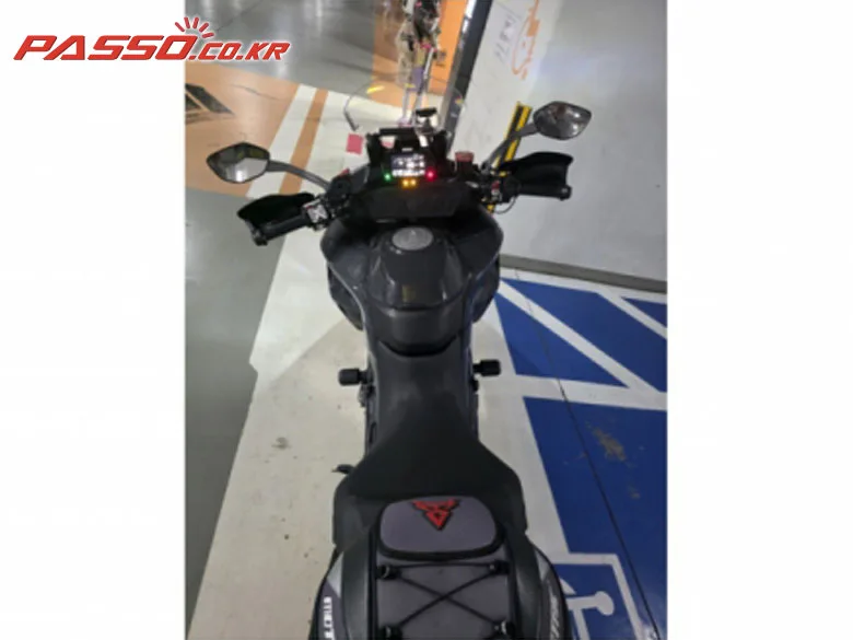 두카티 멀티스트라다 V2 S 2023 블랙 사진 4