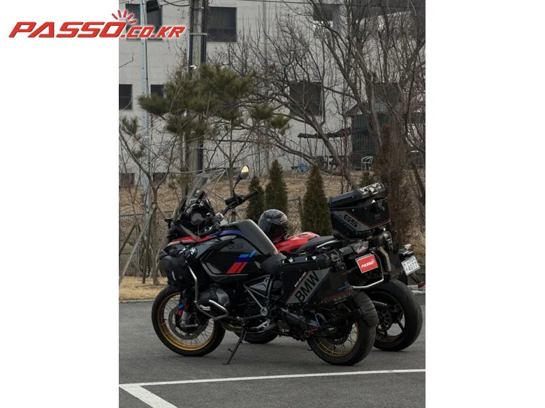 BMW R1250GS Adventure 2021 블랙 사진 3