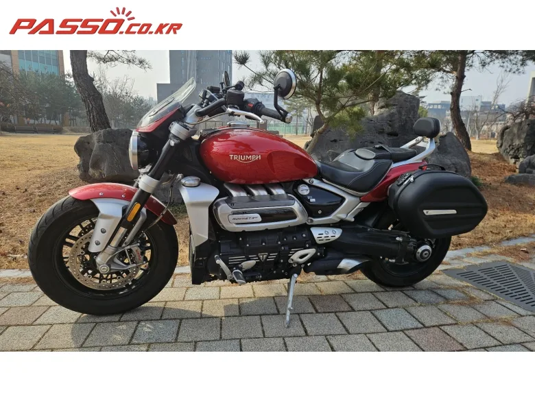 트라이엄프 로켓III R 2021 사진 2