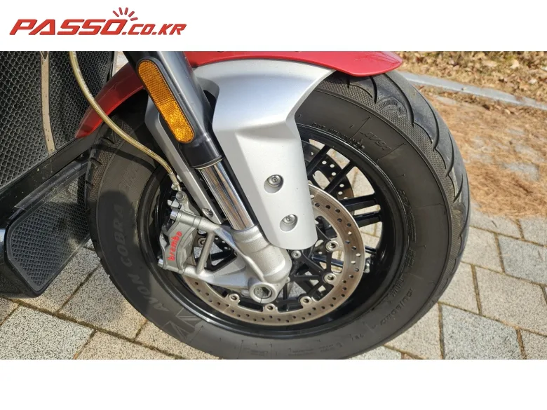 트라이엄프 로켓III R 2021 사진 6