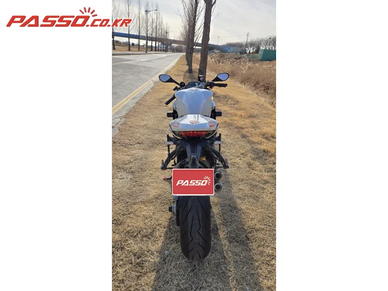 두카티 슈퍼스포츠 950 S 2024 사진 3