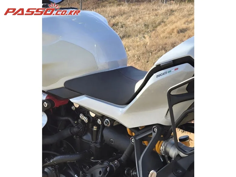 두카티 슈퍼스포츠 950 S 2024 사진 8