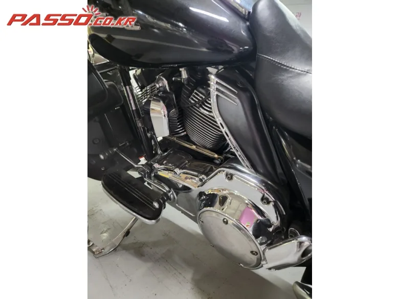 할리데이비슨 스트리트 글라이드 2014 블랙 사진 5
