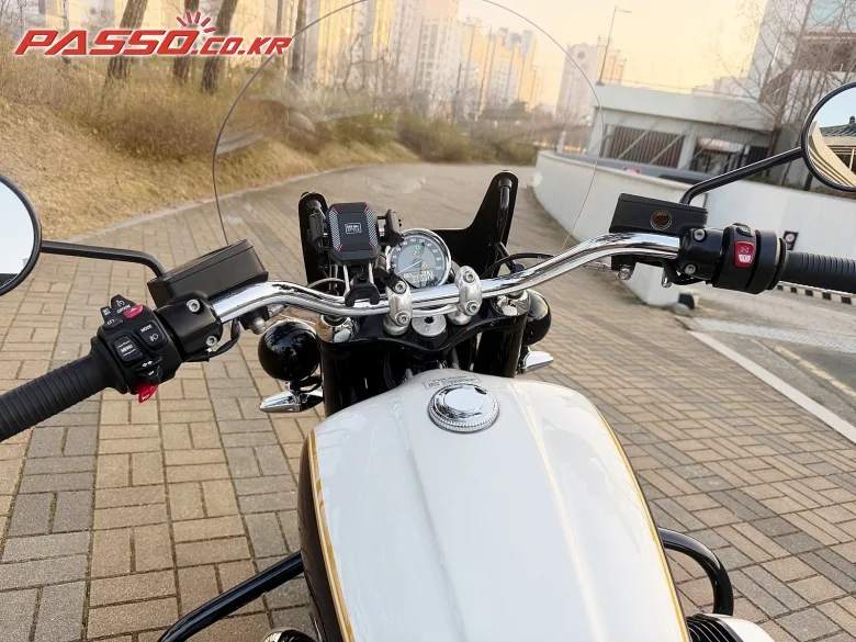 BMW R 18 클래식 2023 사진 4