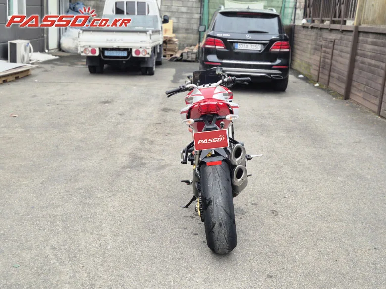 두카티 스트리트파이터 S 2009 사진 3