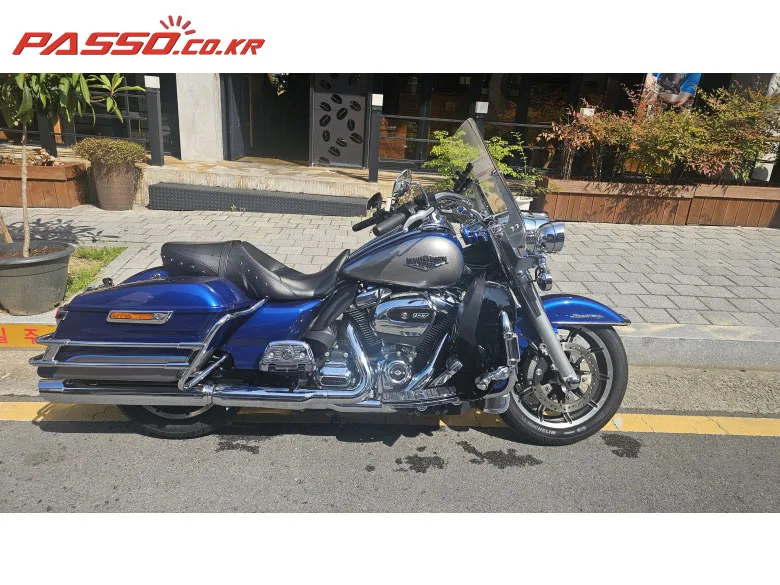 할리데이비슨 로드킹 2017 사진 1