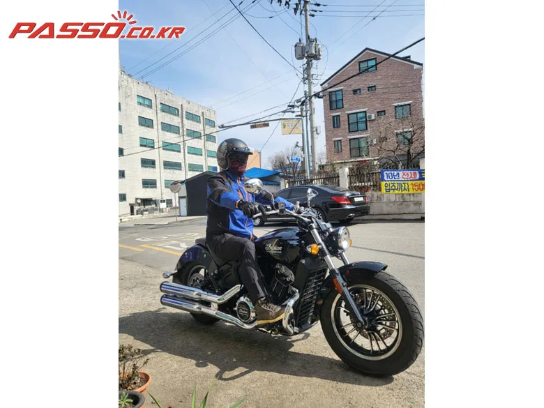 인디언모터사이클 인디안 스카우트 ABS 2023 블랙 사진 2