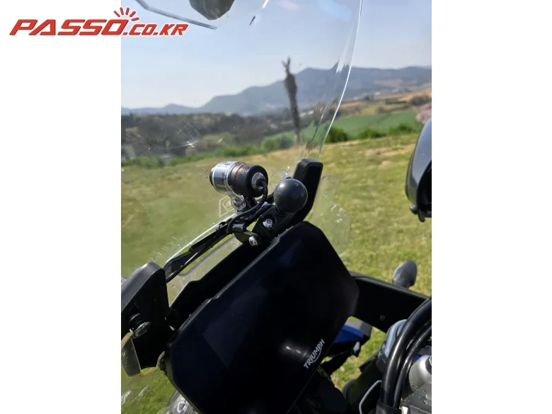 트라이엄프 타이거 900 GT 프로 2024 블루 사진 5