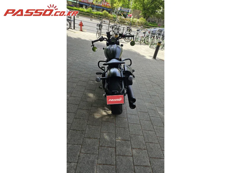 인디언모터사이클 스카우트 바버 2019 블랙 사진 3