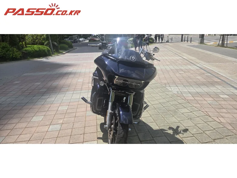 할리데이비슨 20년식 로글울트라 2020 네이비 사진 2
