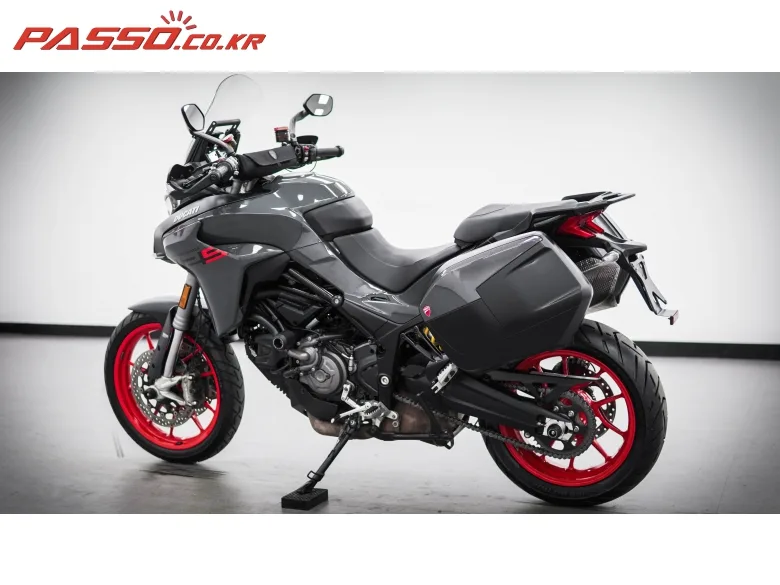 두카티 멀티스트라다 V2 S 2022 블랙 사진 8