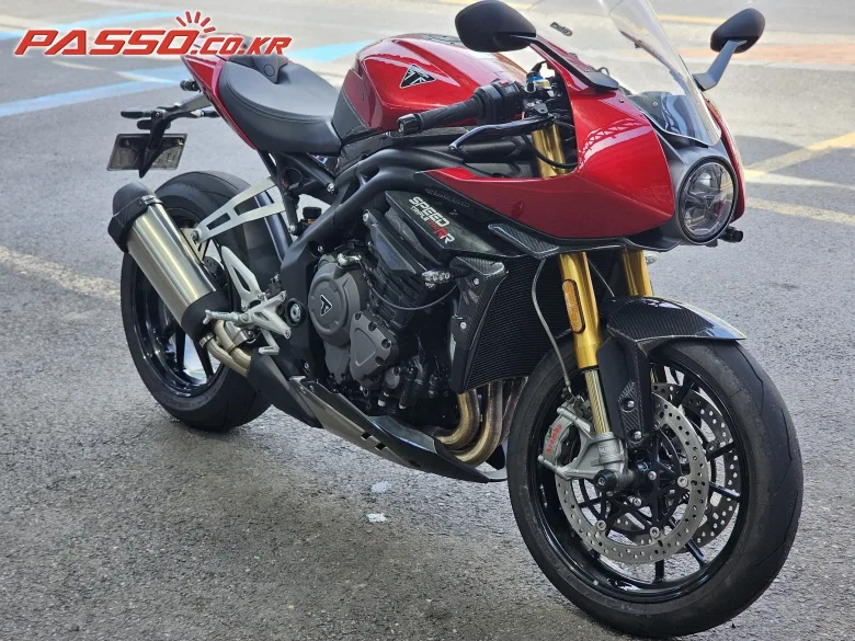 트라이엄프 스피드 트리플 1200 RR 2023