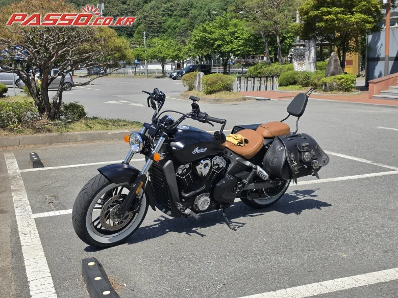인디언모터사이클 스카우트 2016 블랙 사진 2