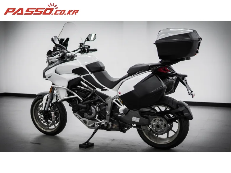 두카티 멀티스트라다 1260 S 2019 화이트 사진 4