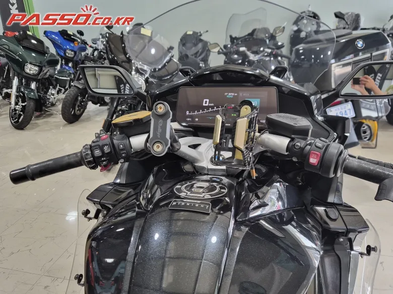 BMW K 1600 그랜드 아메리카 2022 블랙 사진 4