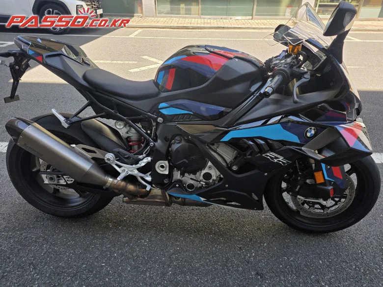 BMW S 1000 RR 2025 사진 1