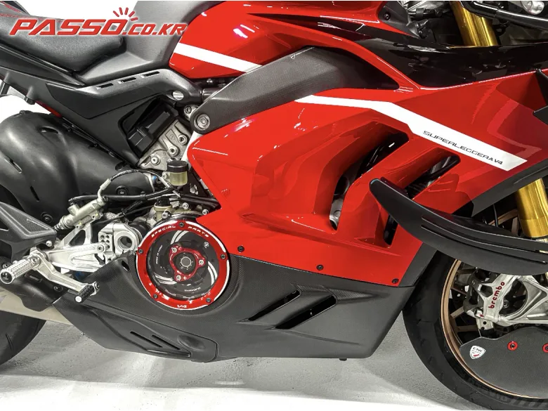 두카티 파니갈레 V4 S 2019 사진 5
