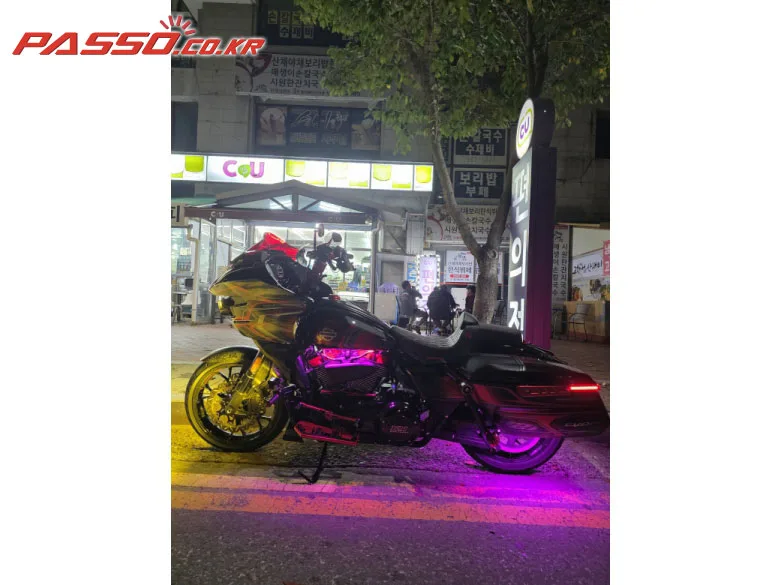 할리데이비슨 CVO 로드 글라이드 ST 2025 레드 사진 8