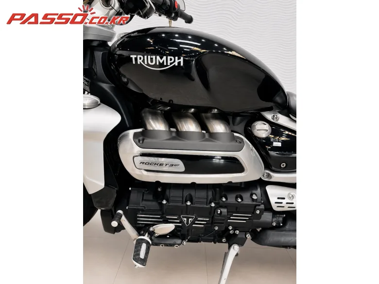 트라이엄프 로켓III GT 2021 사진 5